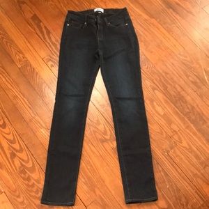 PAIGE Skyline Skinny Jeans